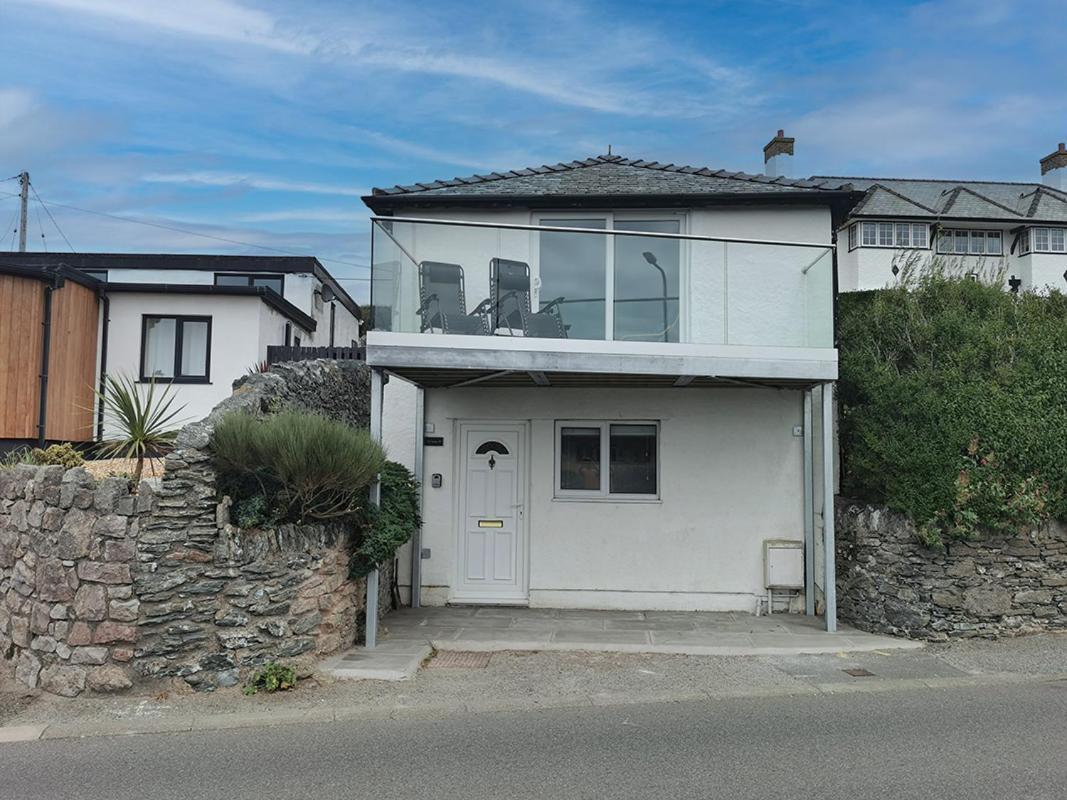 Litlle Summer Hill -2 Bed Cosy Cottage-